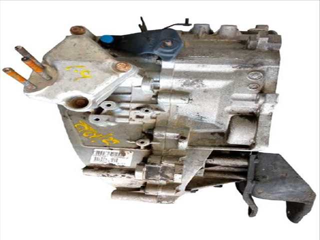 Foto 3ª: Caja Cambios Mitsubishi Carisma 1.9 DI-D DA5A) (1995)