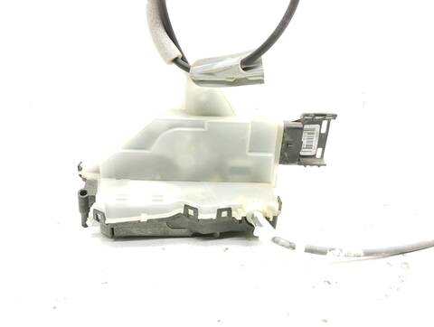 Cerradura Puerta Trasera Derecha Peugeot 3008 ACTIVE 131CV 96KW