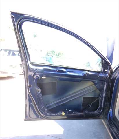 Foto 2ª: Puerta Delantera Izquierda Volkswagen Passat 1.6 TDI 2010-2015 [CAY] (2011)