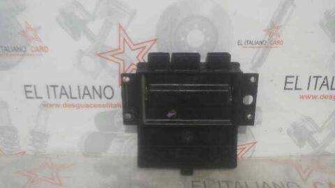 Foto 4ª: Centralita Motor ECU Renault Clio 65CV 48KW (2001)