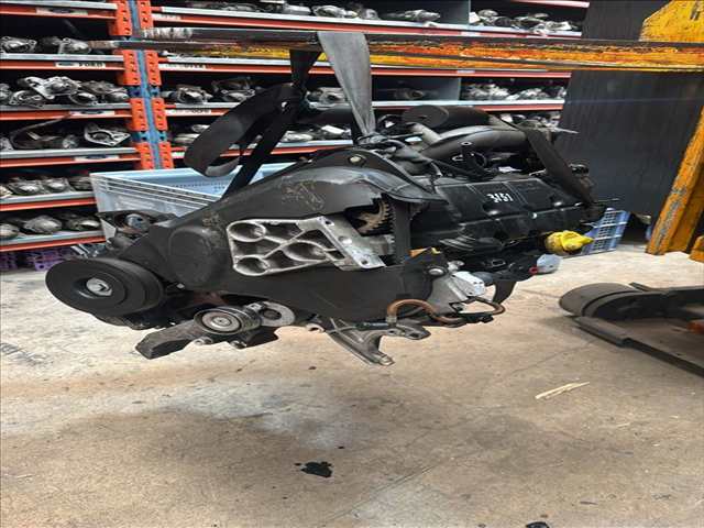 Foto 3ª: Motor Completo Renault Laguna 1.9 DIESEL 88kw [D/F9Q D6] (2005)