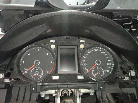 Cuadro de Instrumentos Volkswagen Passat 2.0 TDI 140CV 103KW