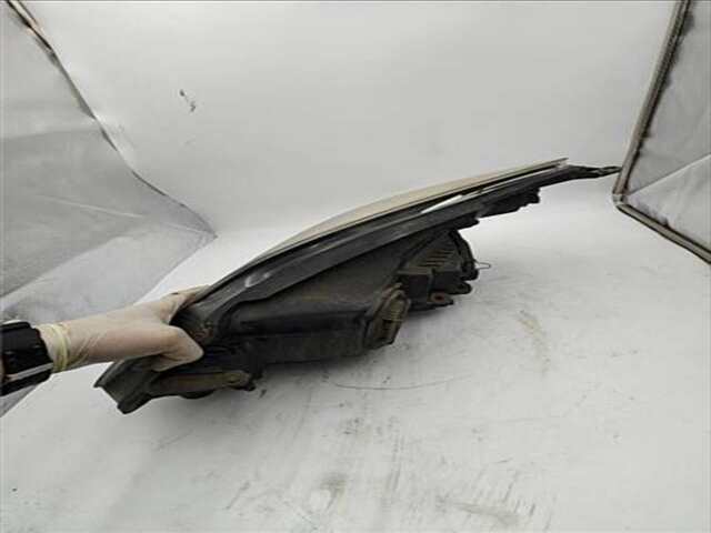 Foto 2ª: Faro Derecho Opel Corsa 1.2 111 YEARS [1.2 LTR. - 63 KW CAT (A 12 XER - LDC)] [A 12 XER / LDC]