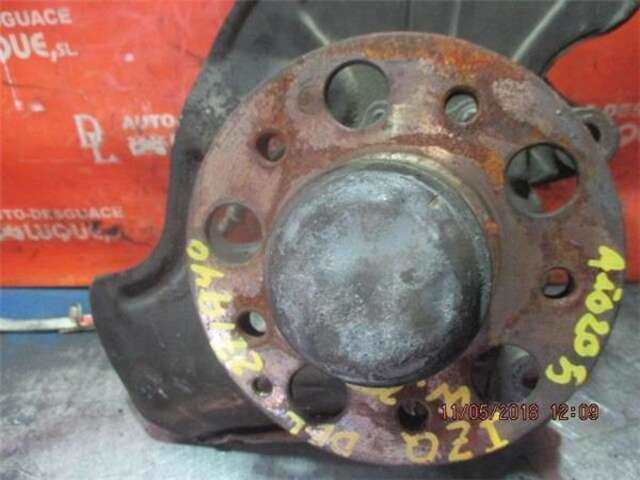 Mangueta Delantera Izquierda Mercedes Clase CLK 200 1.8 G 120KW COMPRESSOR (209.342)