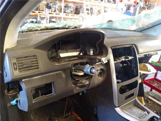 Foto 2ª: Salpicadero Mercedes Clase B 150 2.0 180 CDI (245.207) [2.0 LTR. - 80 KW CDI CAT] [OM 640.940]