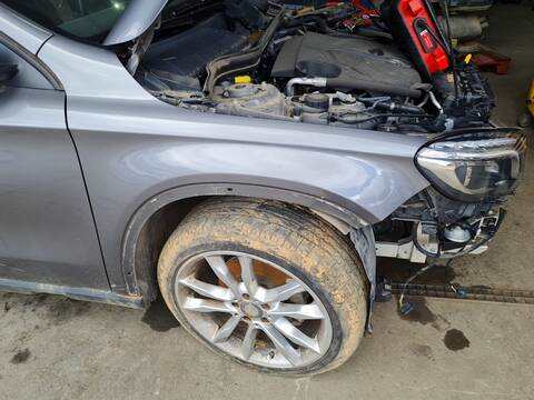 Aleta Delantera Derecha Mercedes Clase G 230 GLA 200 CDI 156.908) 136CV 100KW
