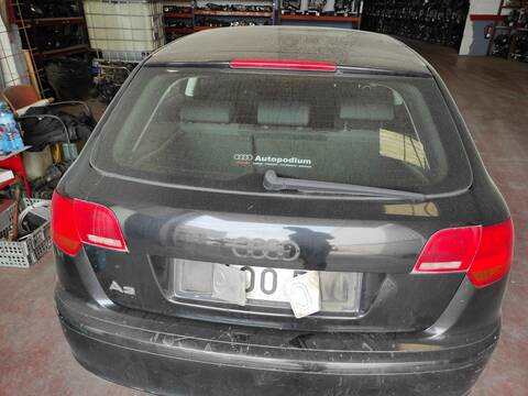 Portón Audi A3 BLF