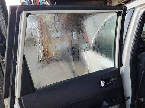 Elevalunas Manual Trasero Izquierdo Nissan X-Trail PLATINUM 4X4 150CV 110KW T31)
