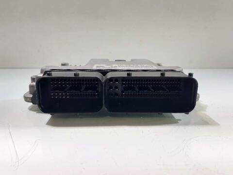 Foto 3ª: Centralita Motor ECU Volkswagen Golf SPORT 122CV 90KW [CAXA] (2011)