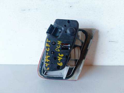 Foto 2ª: Piloto Trasero Izquierdo Bmw Serie 3 315 325I 2.5 24V 192CV (2003)