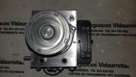 Foto 3ª: Abs Mercedes Clase V 200 136CV 100KW (2014)