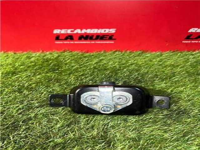 Foto 4ª: Cerradura Puerta Trasera Derecha Renault Express ADVANCE BLUE DCI DIESEL FAP 75CV 55KW [K9K U8] (2021)