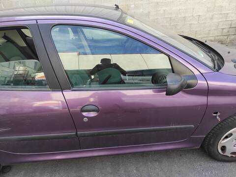 Puerta Delantera Derecha Peugeot 206 KFW