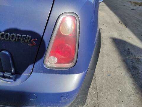 Piloto Trasero Derecho Mini Cabrio W11B16A