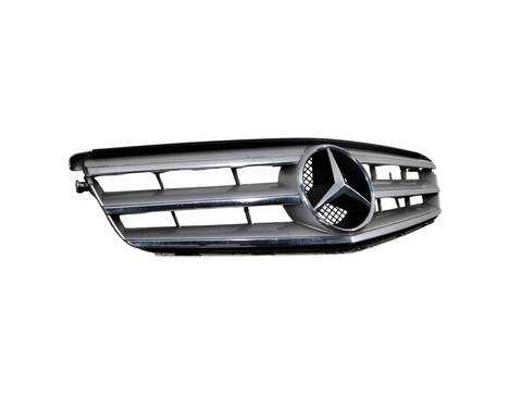Rejilla Delantera Mercedes Clase C 160 646811 BERLINA