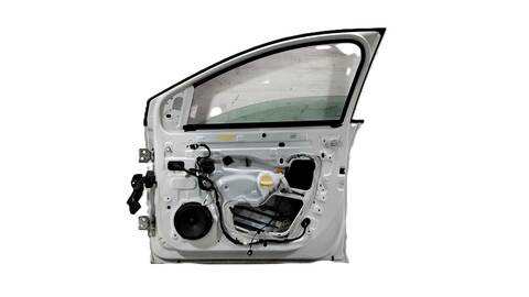 Foto 3ª: Puerta Delantera Derecha Dacia Sandero H4D480 (2022)