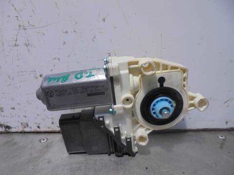 Foto 4ª: Elevalunas Eléctrico Trasero Derecho Volkswagen Passat HIGHLINE BERLINA 140CV 103KW [BKP] (2006)