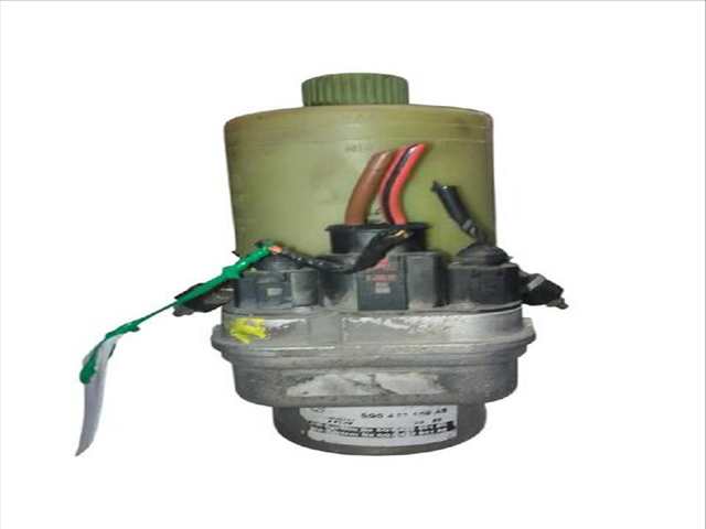 Foto 3ª: Bomba de Direccion Volkswagen Polo 1.4 TDI 80CV (2001)