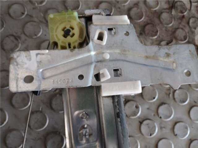 Foto 2ª: Elevalunas Eléctrico Delantero Derecho Peugeot 207 1.4 X-LINE [1.4 LTR. - 65 KW 16V CAT (KFU - ET3J4)] [KFU (ET3J4)]