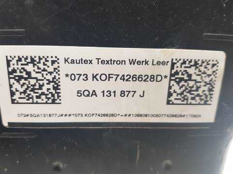 Foto 2ª: Deposito AdBlue Volkswagen Touran ADVANCE BMT (2015)