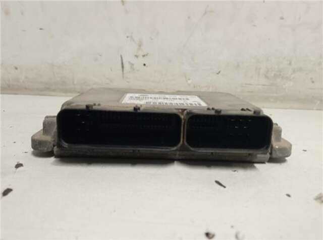 Foto 2ª: Centralita Motor ECU Volkswagen Golf 1.6 HIGHLINE [1.6 LTR. - 74 KW]