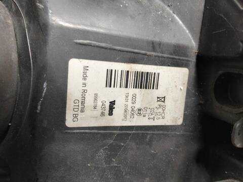 Foto 2ª: Faro Izquierdo Renault Clio CONFORT DYNAMIQUE 86CV (2005)