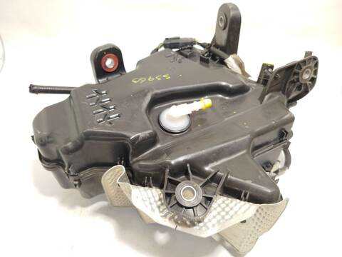 Foto 3ª: Deposito AdBlue Ford Mondeo 2.0 ECOBLUE HATCHBACK 150CV 110KW [YLCC] (2019)