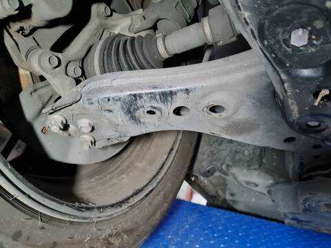 Brazo Suspension Delantero Derecho Toyota Rav4 PLUG-IN HYBRID 4X4 ADVANCE 306CV