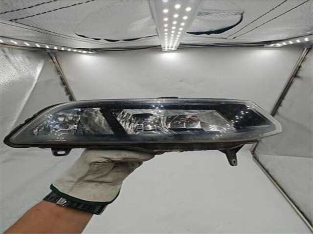 Faro Antiniebla Delantero Derecho Volkswagen Polo 1.0 ADVANCE BMT [1.0 LTR. - 55 KW]