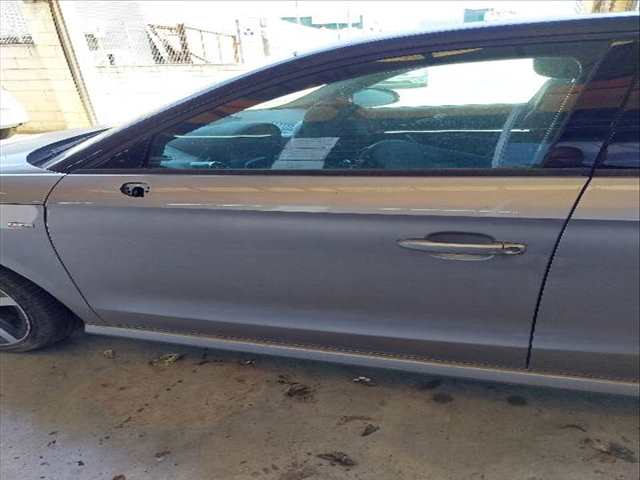 Puerta Delantera Izquierda Audi A1 1.6 TDI