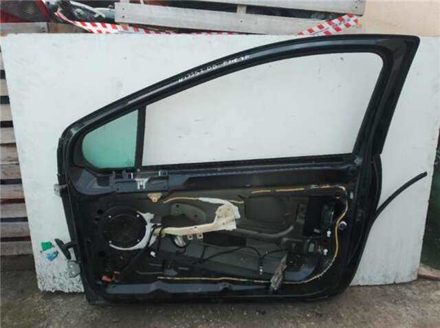 Foto 2ª: Puerta Delantera Derecha Peugeot 308 1.6 GT [1.6 LTR. - 110 KW 16V TURBO] [5FX / EP6DT]