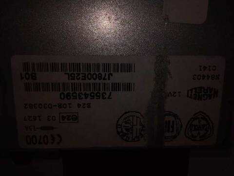 Foto 4ª: Sistema Audio Radio CD Lancia Delta STEEL 105CV 77KW [944A3000] (2011)