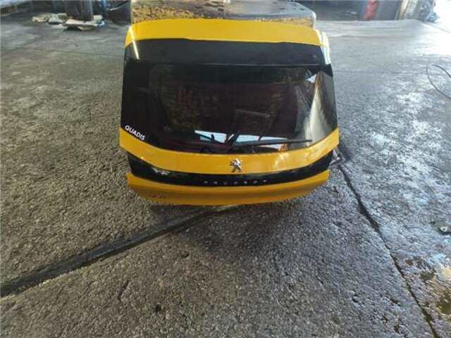 Portón Peugeot 208 1.5 ALLURE PACK [1.5 LTR. - 75 KW BLUE-HDI FAP]