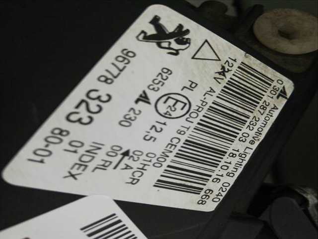 Foto 3ª: Faro Derecho Peugeot 308 AHX (2016)
