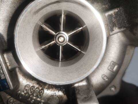 Foto 3ª: Turbocompresor Volkswagen Passat CFFB BERLINA (2011)