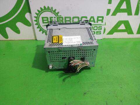 Foto 2ª: Sistema Audio Radio CD Ford Fiesta FUN 68CV (2001)