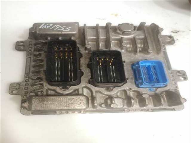 Centralita Motor ECU Opel Zafira B16DTH