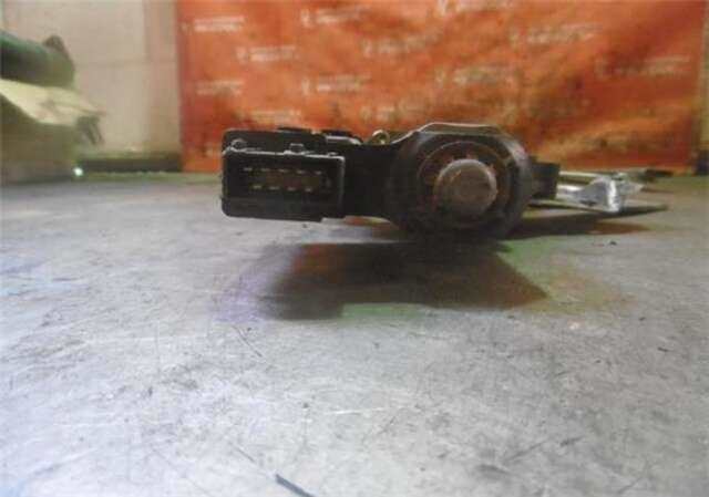 Foto 2ª: Elevalunas Eléctrico Delantero Derecho Peugeot 406 2.0 16V [RFR (DEW10J4)]