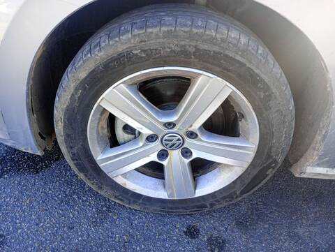 Foto 4ª: Juego LLantas Volkswagen Golf EDITION 115CV 85KW [DDY] (2017)