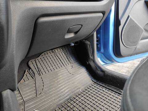 Guantera Dacia Dokker K9K626