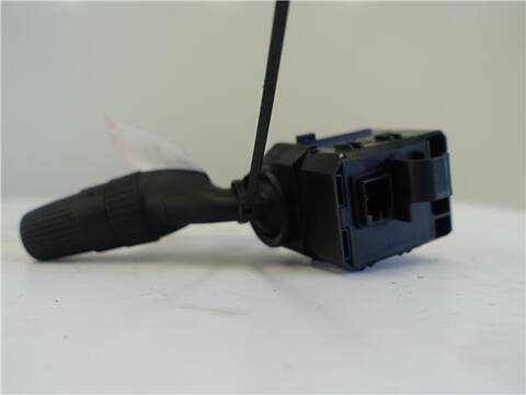 Foto 2ª: Mando Multifuncion Honda Jazz 1.4 ELEGANCE 99CV 73KW [L13Z2] (2010)
