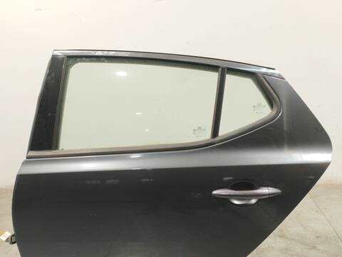 Foto 3ª: Puerta Trasera Izquierda Kia Optima 1.7 CRDI 136CV 100KW [D4FD] (2013)