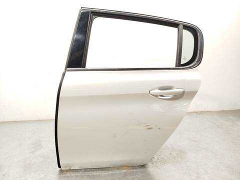 Puerta Trasera Izquierda Peugeot 308 1.6 BLUEHDI 120 120CV 88KW