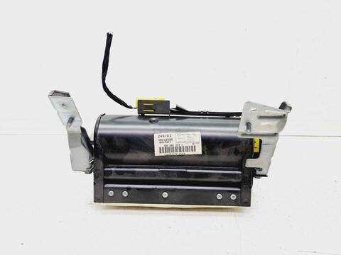 Foto 2ª: Airbag Delantero Derecho Volkswagen Passat COMFORTLINE BERLINA 101CV 74KW [AVB] (2001)