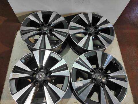 Juego LLantas Nissan Pulsar HRA2