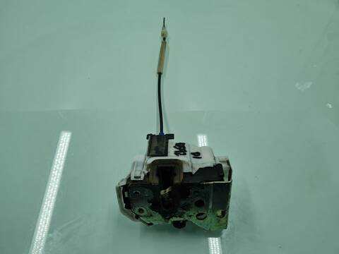 Cerradura Puerta Delantera Izquierda Fiat Doblo EASY 95CV 70KW