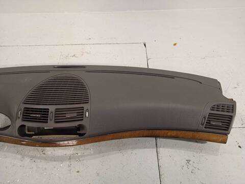 Foto 3ª: Salpicadero Mercedes Clase E 180 2.7 CDI CAT BERLINA 177CV 130KW (2003)