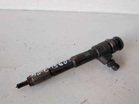 Foto 2ª: Inyectores Renault Kangoo K9K608 (2015)