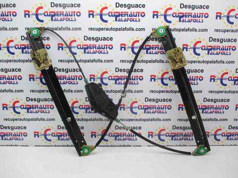 Foto 2ª: Elevalunas Eléctrico Delantero Derecho Audi A4 CAGB BERLINA (2009)