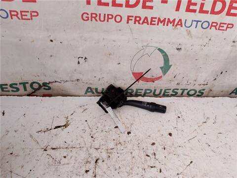 Mando Multifuncion Toyota Avensis 2.0